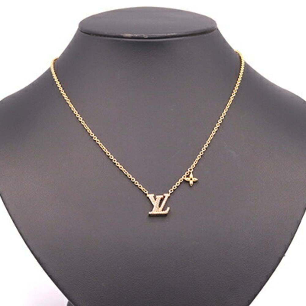 LOUIS VUITTON Gold Necklace - Picture 7 of 7